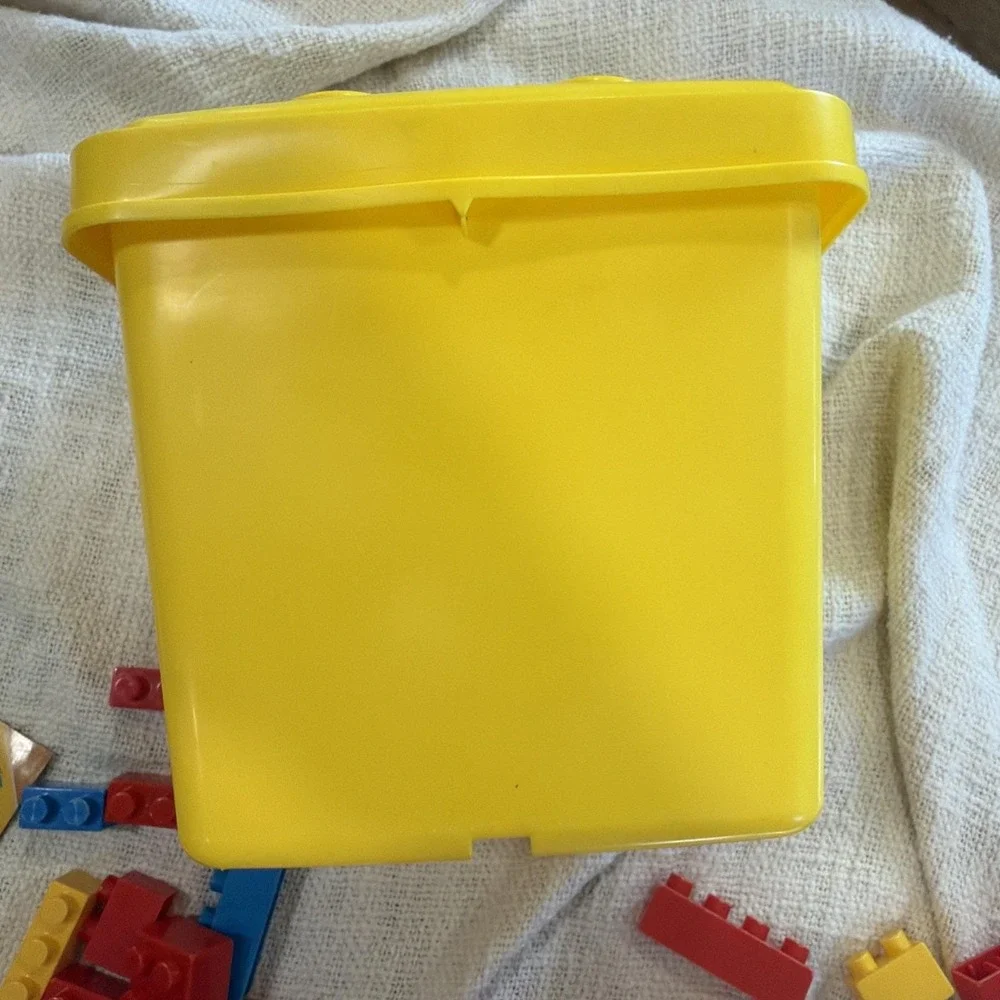 Vintage 1993 Lego Duplo Set Of 41 Legos, Yellow Bucket W/top And Original Ad